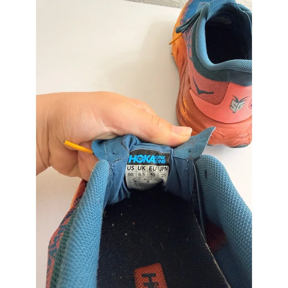 HOKA speed goat 5 running shoes women’s size 8
